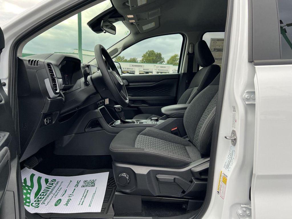 new 2025 Ford Ranger car, priced at $34,378