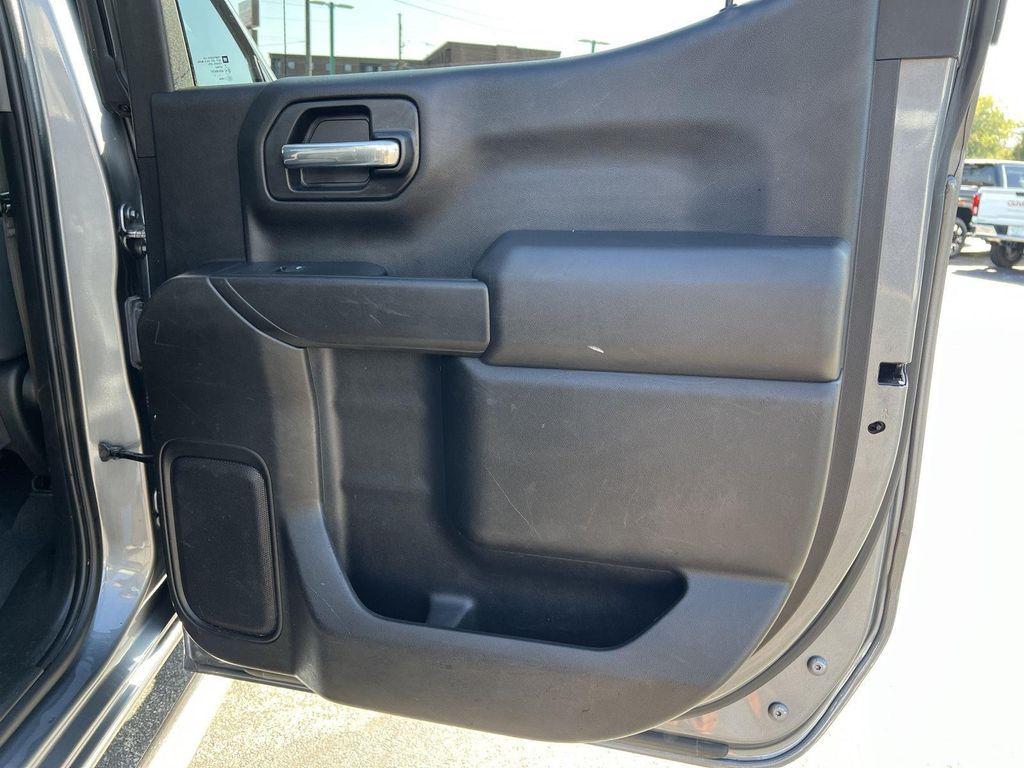 used 2021 Chevrolet Silverado 1500 car, priced at $33,333