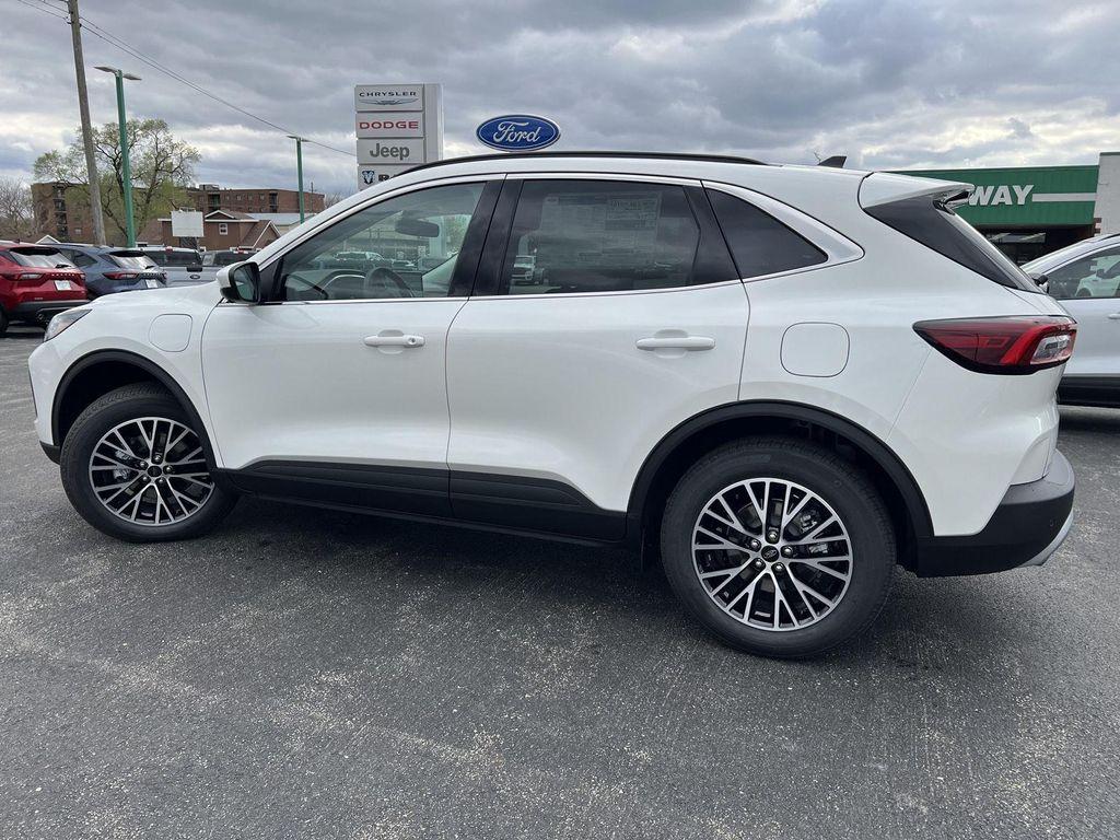 new 2025 Ford Escape PHEV car, priced at $38,984