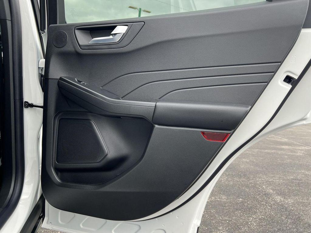 new 2025 Ford Escape PHEV car, priced at $38,984
