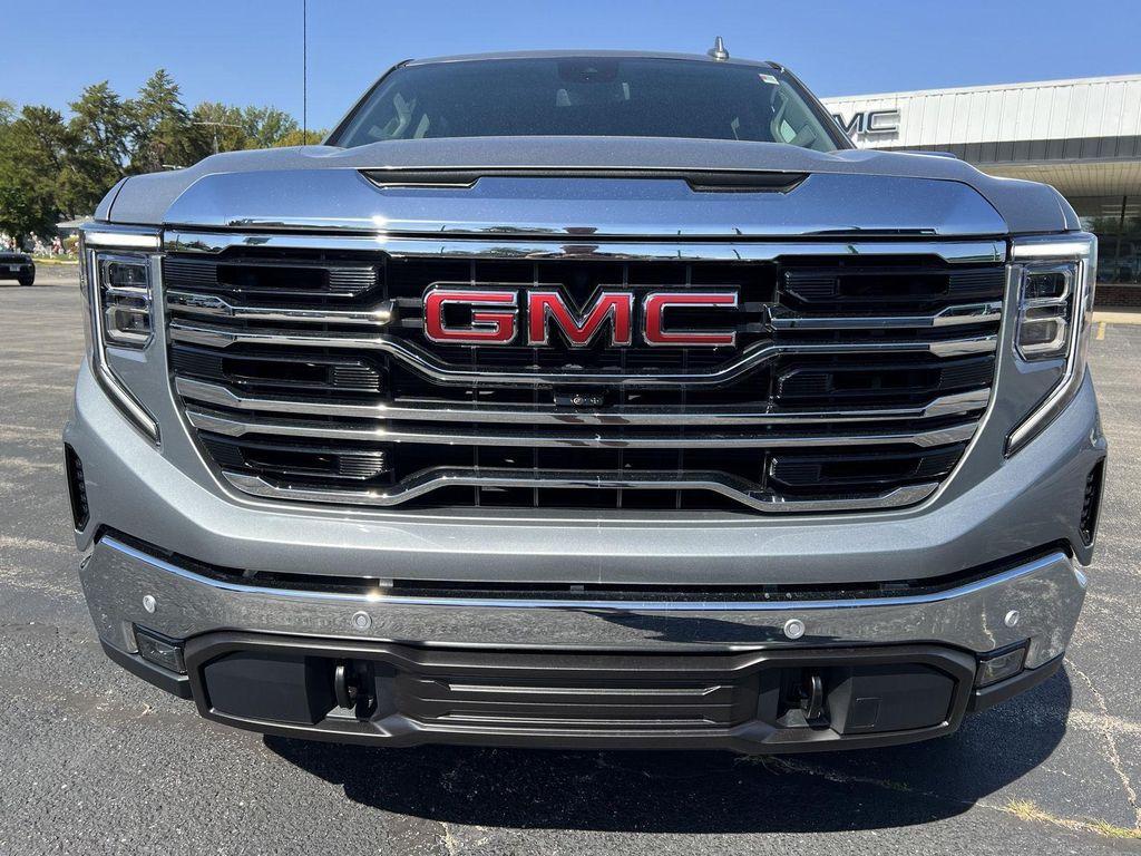 new 2026 GMC Sierra 1500 car, priced at $59,741