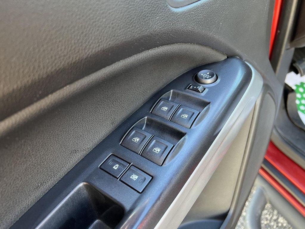 used 2015 Chevrolet Colorado car, priced at $15,444