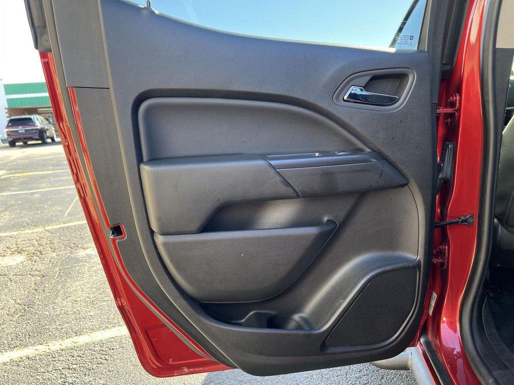 used 2015 Chevrolet Colorado car, priced at $15,444