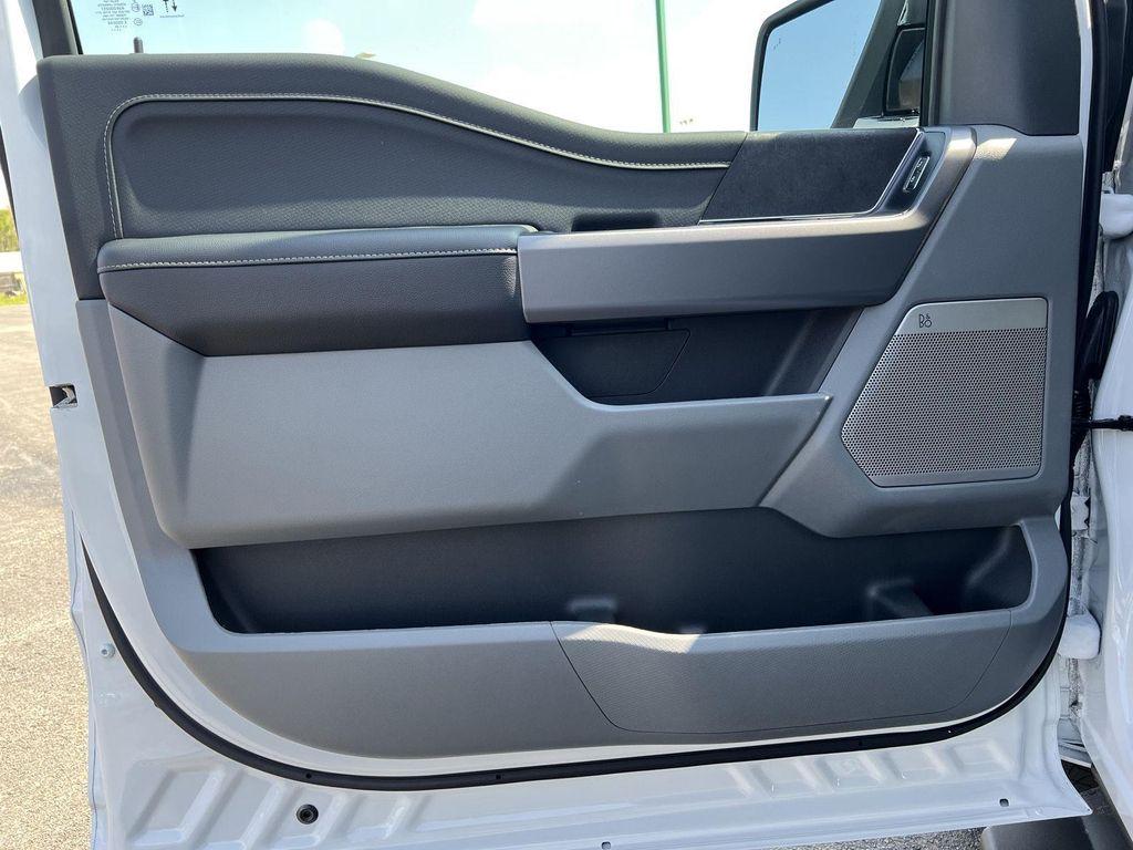 new 2025 Ford F-150 car, priced at $61,354