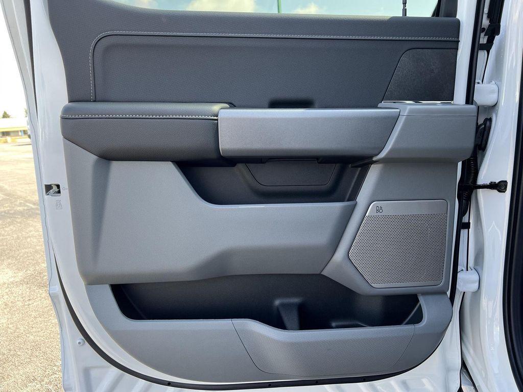 new 2025 Ford F-150 car, priced at $61,354