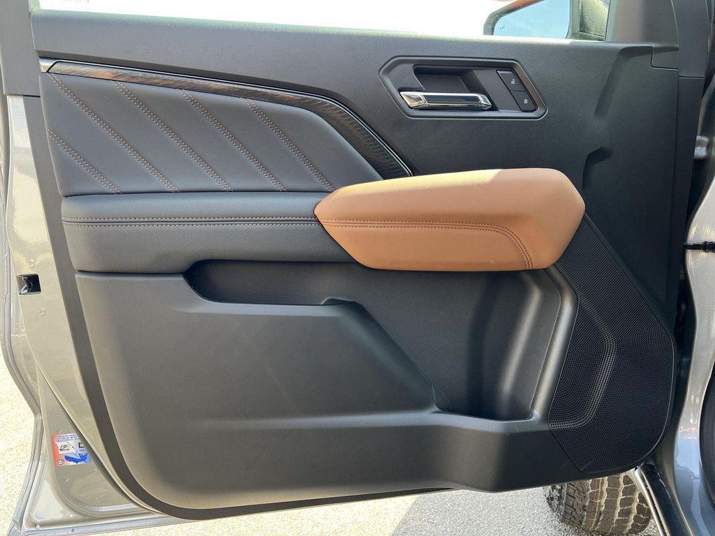 new 2026 GMC Canyon car, priced at $45,874