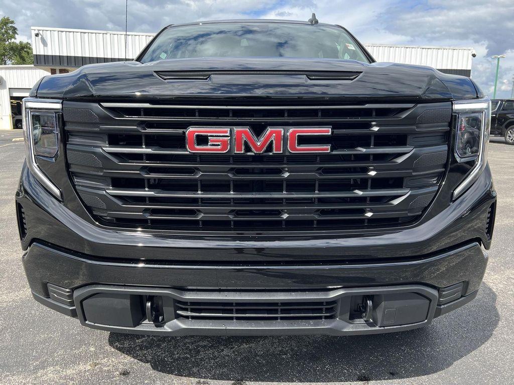 new 2026 GMC Sierra 1500 car, priced at $45,244