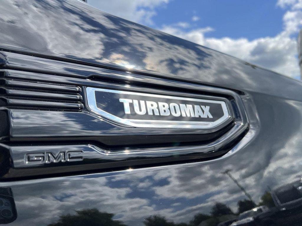 new 2026 GMC Sierra 1500 car, priced at $45,244
