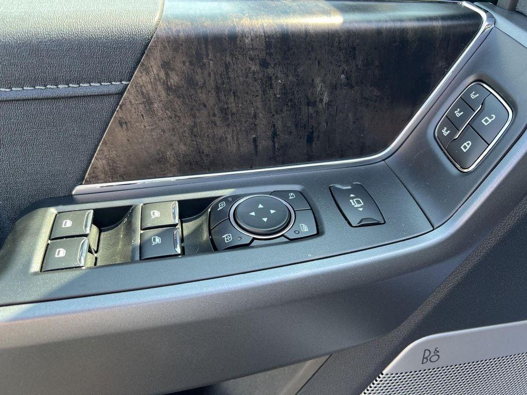 new 2025 Ford F-250 car, priced at $86,013