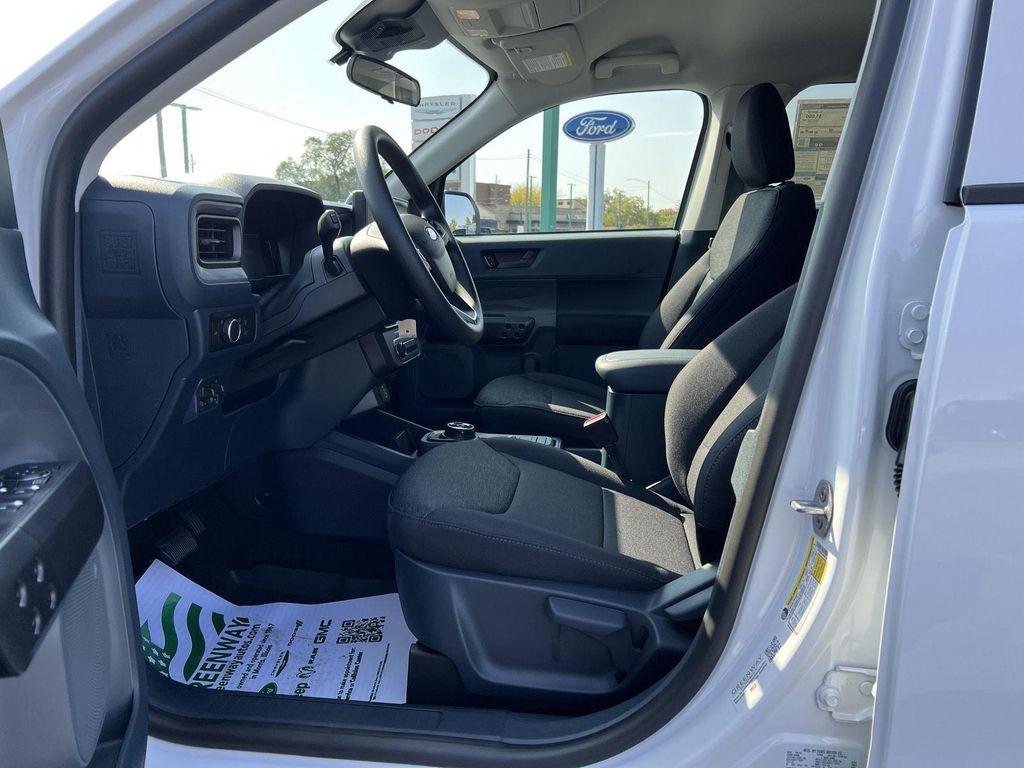 new 2025 Ford Maverick car, priced at $30,487
