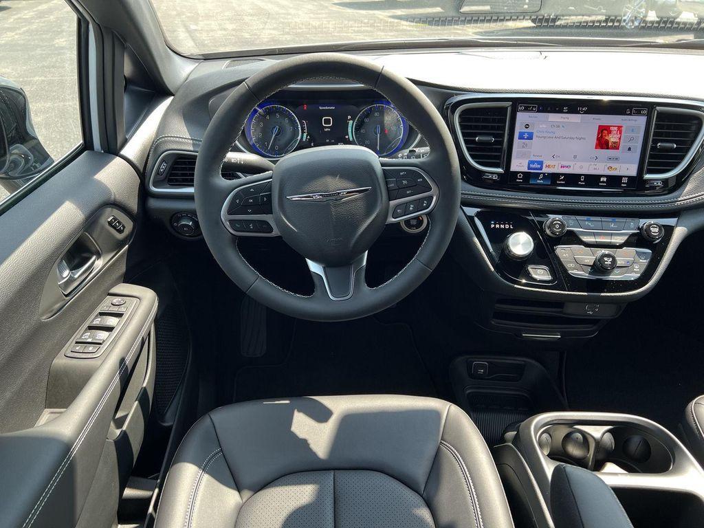 new 2026 Chrysler Pacifica car, priced at $42,852