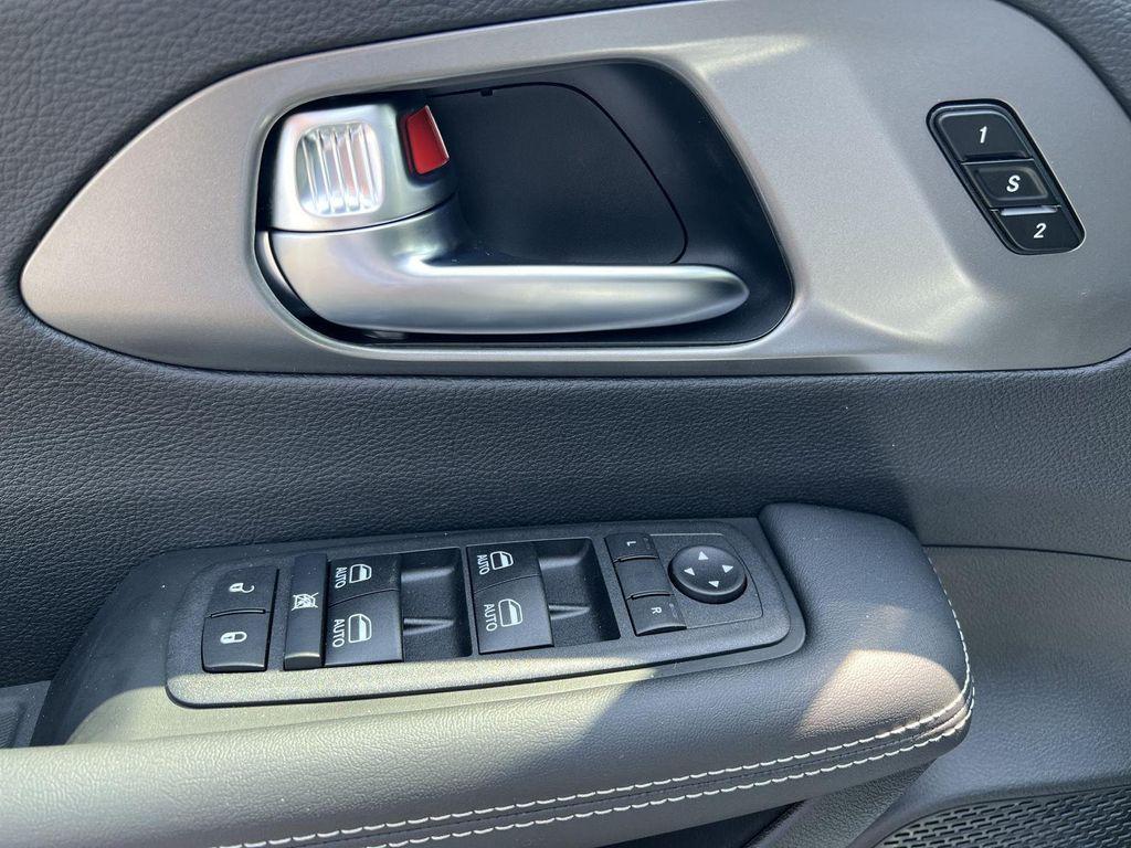 new 2026 Chrysler Pacifica car, priced at $42,852