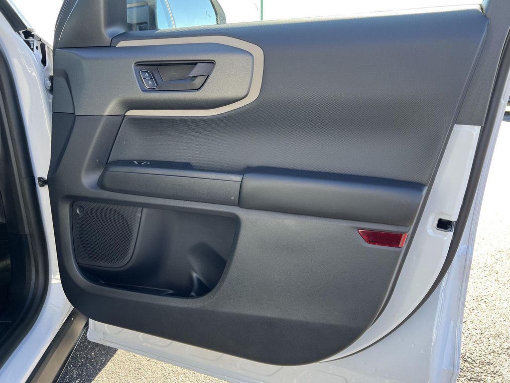 new 2025 Ford Bronco Sport car, priced at $35,281