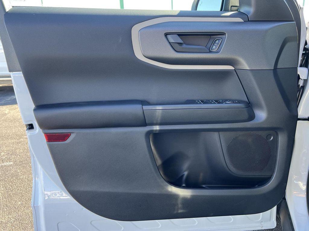 new 2025 Ford Bronco Sport car, priced at $35,281