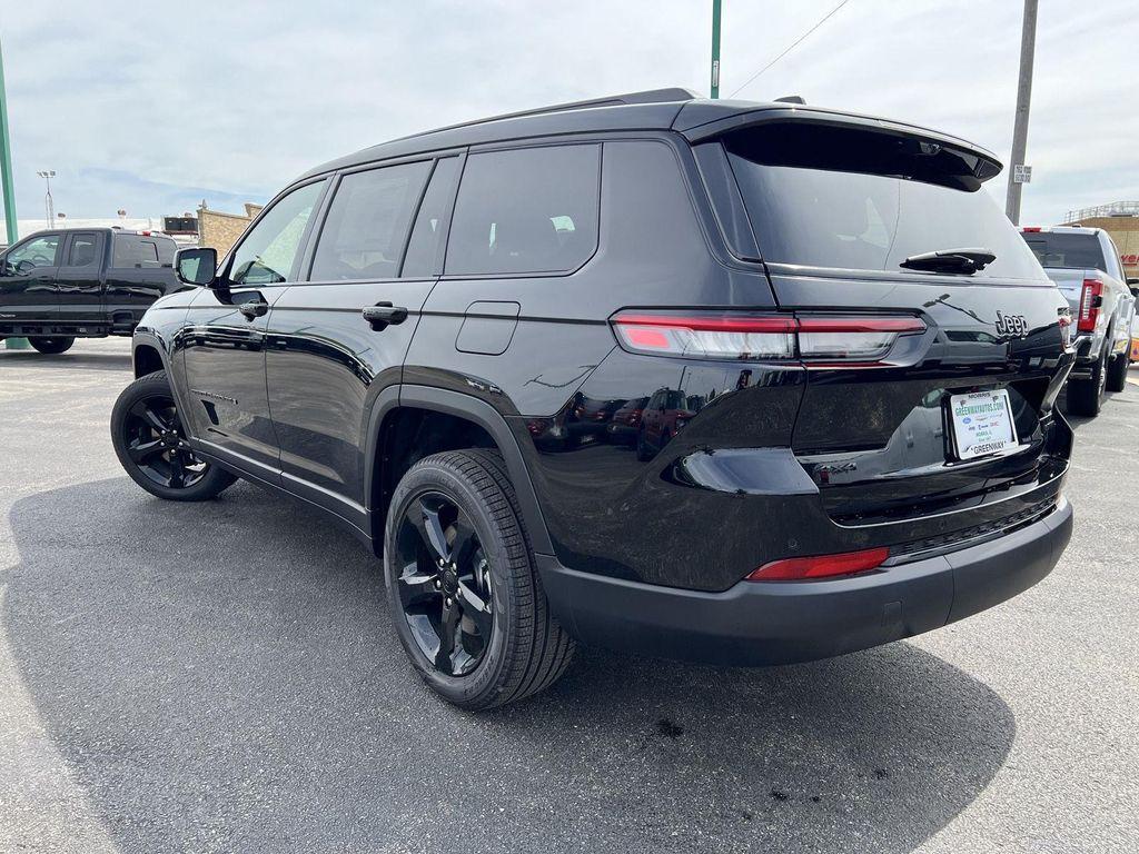 new 2025 Jeep Grand Cherokee L car, priced at $51,237