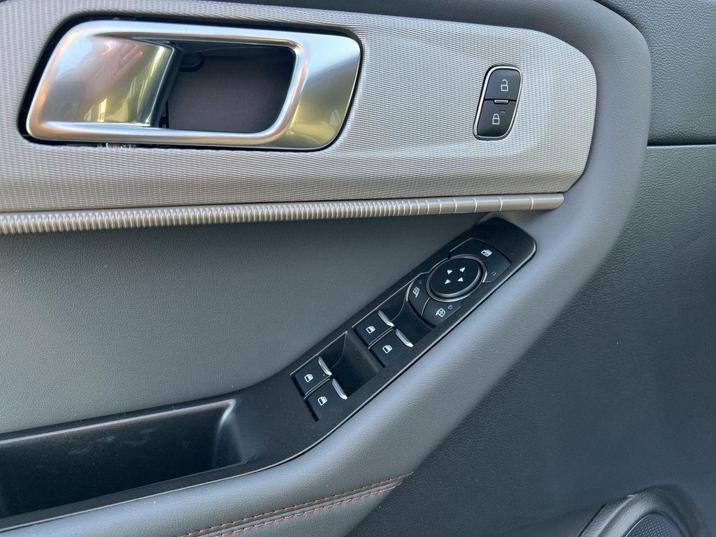 new 2025 Ford Explorer car, priced at $38,309
