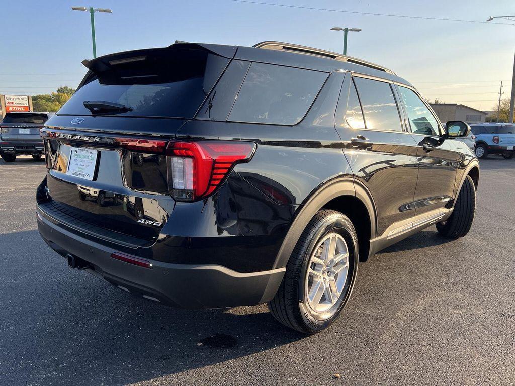 new 2025 Ford Explorer car, priced at $38,309