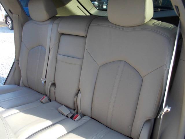 used 2011 Cadillac SRX car, priced at $7,990