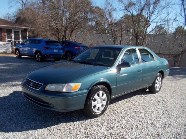 used 2001 Toyota Camry car, priced at $3,990