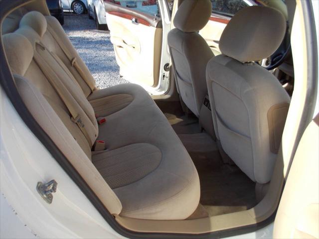 used 2009 Buick Lucerne car, priced at $3,990