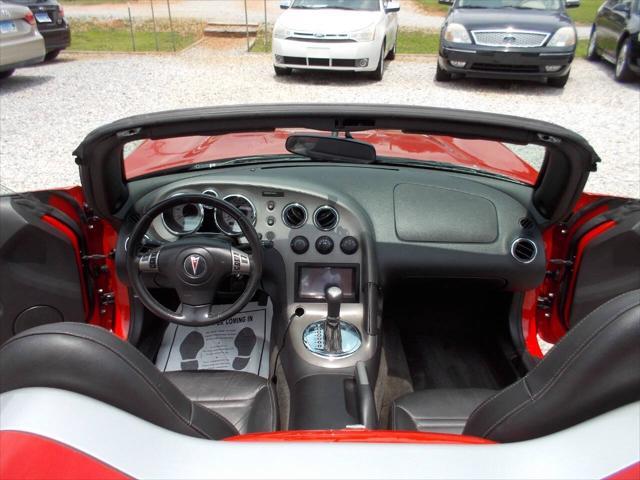 used 2007 Pontiac Solstice car, priced at $6,990