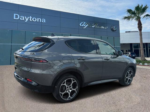new 2025 Alfa Romeo Tonale car, priced at $40,632