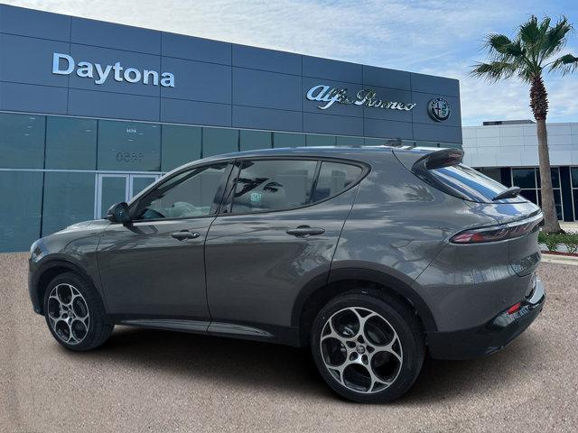 new 2025 Alfa Romeo Tonale car, priced at $40,632