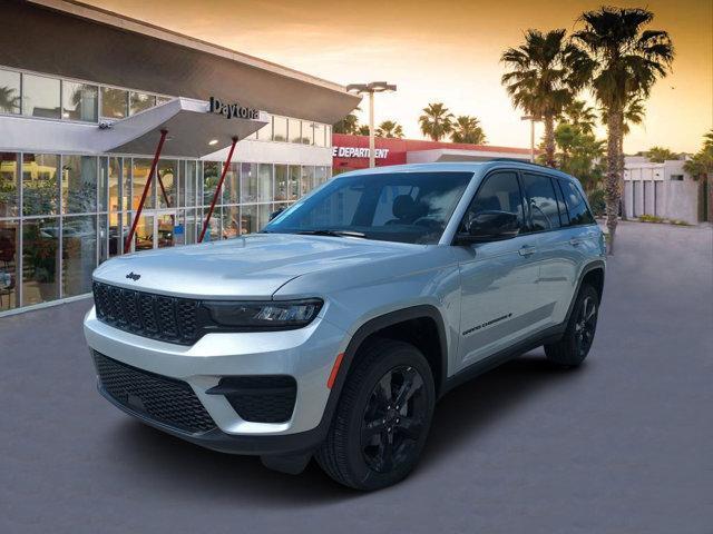 new 2025 Jeep Grand Cherokee car, priced at $37,628