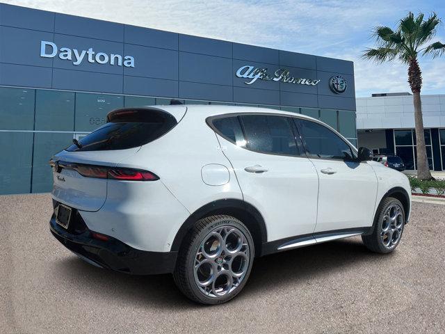 new 2024 Alfa Romeo Tonale car, priced at $50,292