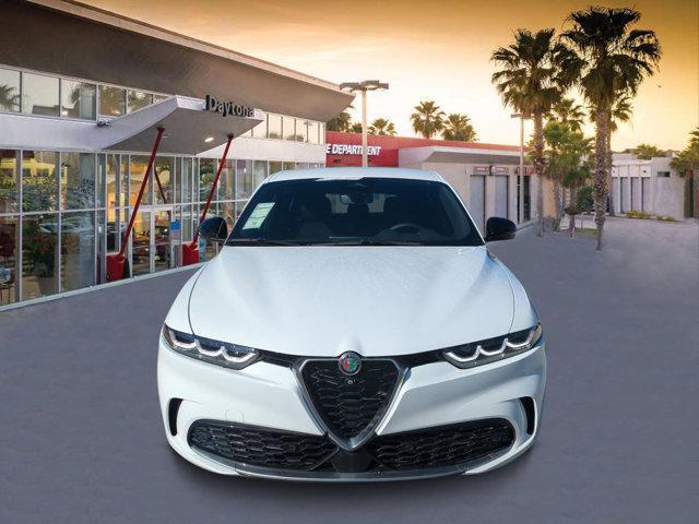 new 2024 Alfa Romeo Tonale car, priced at $53,785