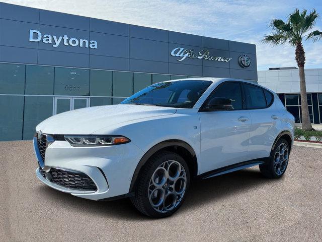 new 2024 Alfa Romeo Tonale car, priced at $50,292