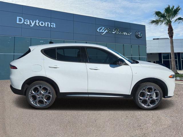 new 2024 Alfa Romeo Tonale car, priced at $50,292