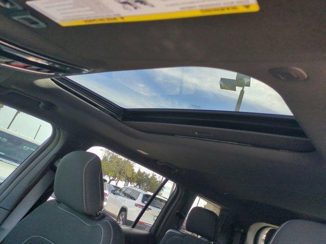 new 2025 Jeep Grand Cherokee L car, priced at $38,729