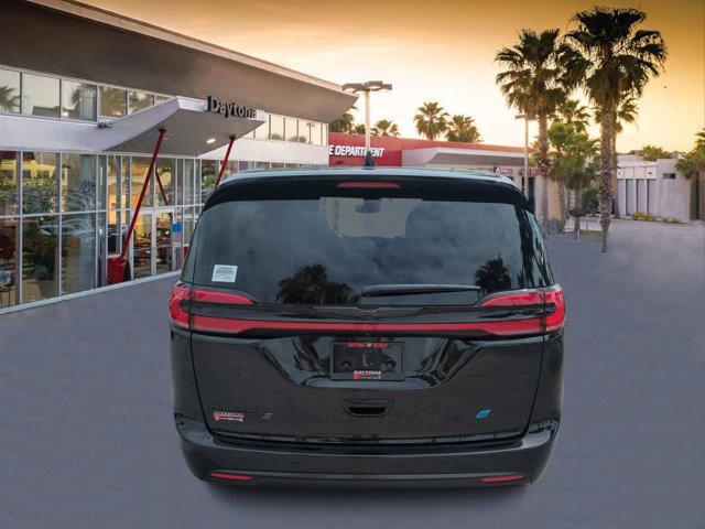 new 2024 Chrysler Pacifica Hybrid car, priced at $51,849