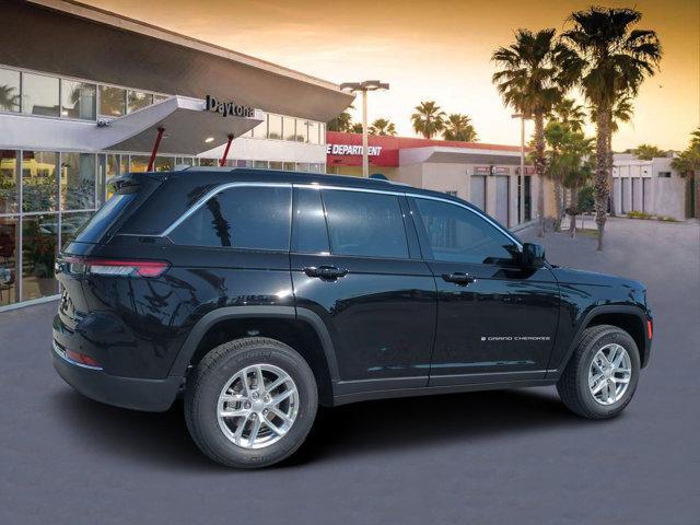 new 2024 Jeep Grand Cherokee car, priced at $41,614