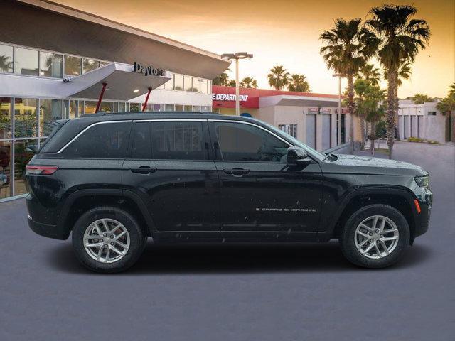 new 2025 Jeep Grand Cherokee car, priced at $39,524