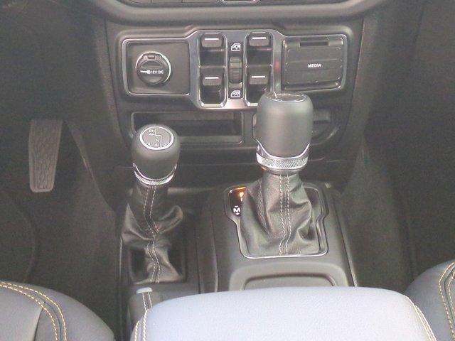 new 2025 Jeep Gladiator car, priced at $48,024