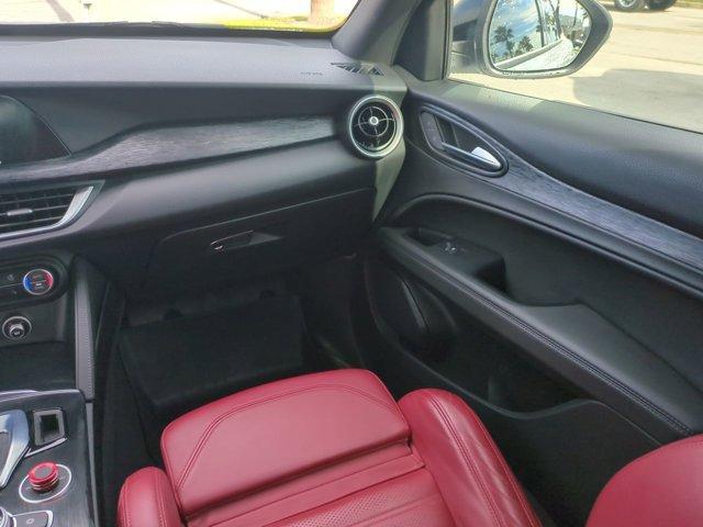 used 2024 Alfa Romeo Stelvio car