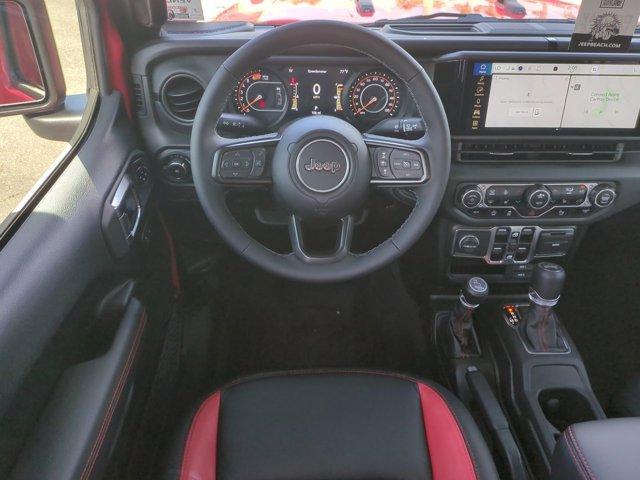 new 2025 Jeep Wrangler car, priced at $70,117