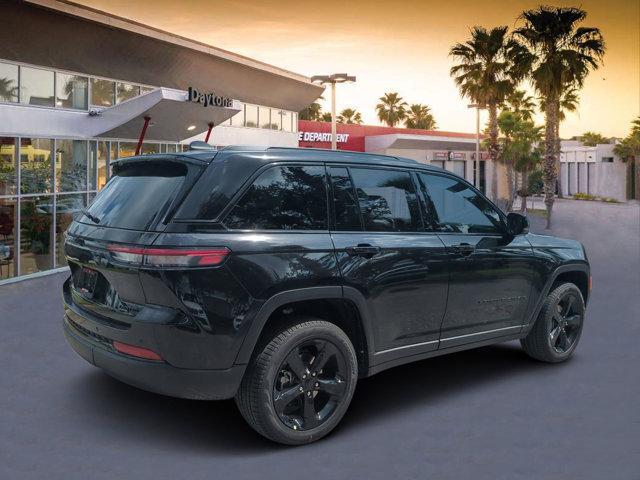 new 2025 Jeep Grand Cherokee car, priced at $49,601