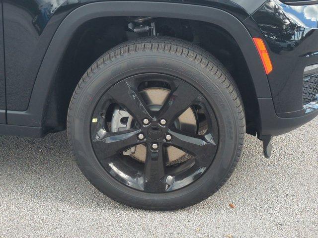 new 2025 Jeep Grand Cherokee L car, priced at $47,046