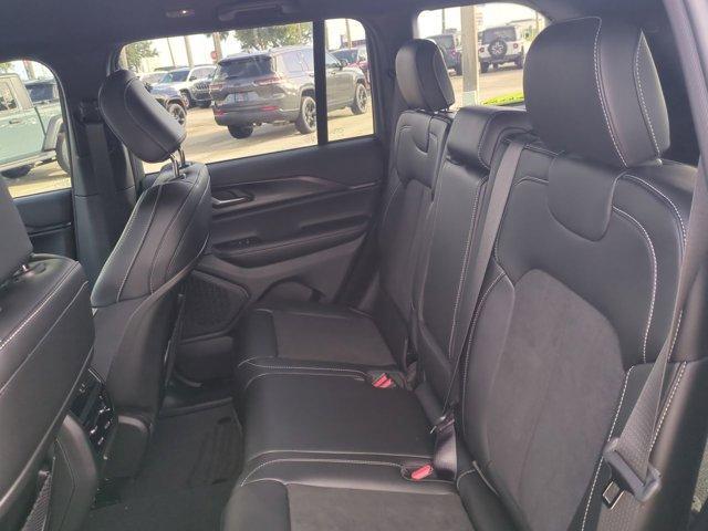 new 2025 Jeep Grand Cherokee car, priced at $42,384