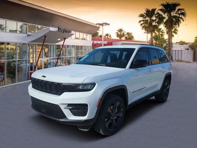 new 2025 Jeep Grand Cherokee car, priced at $42,890