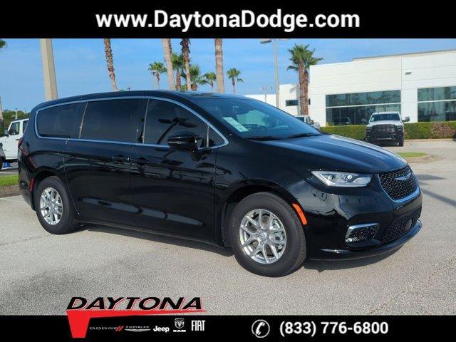 new 2025 Chrysler Pacifica car, priced at $46,124