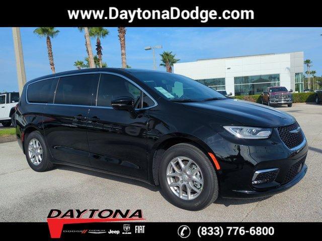 new 2025 Chrysler Pacifica car, priced at $46,124