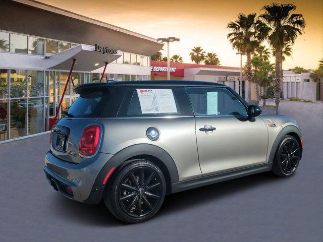 used 2017 MINI Hardtop car, priced at $11,999