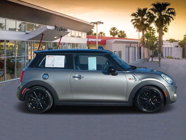 used 2017 MINI Hardtop car, priced at $11,999