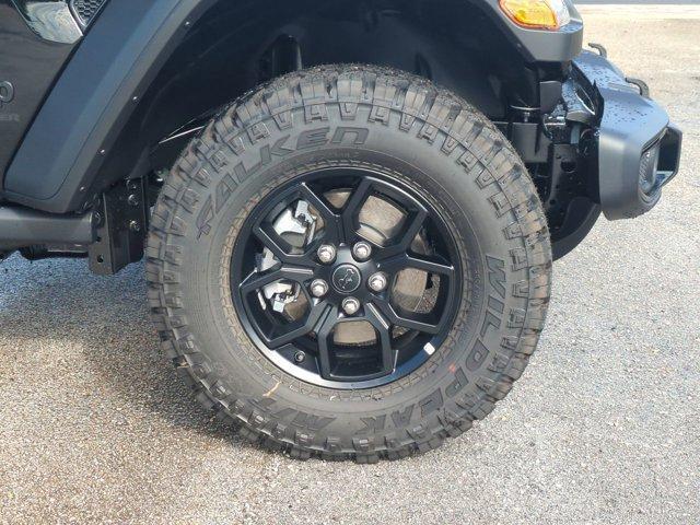 new 2025 Jeep Wrangler car, priced at $42,884