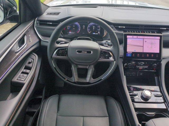 new 2025 Jeep Grand Cherokee car, priced at $65,105
