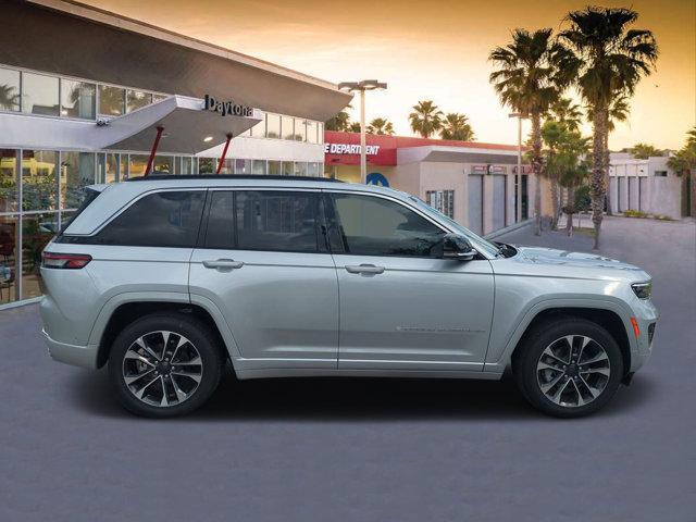 new 2025 Jeep Grand Cherokee car, priced at $65,105
